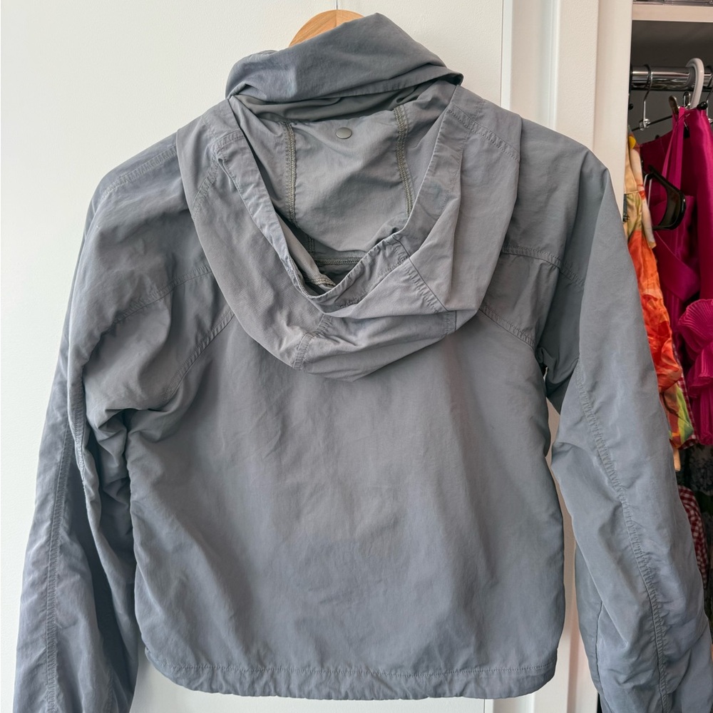 Lululemon Jacket - Picture 3 of 3